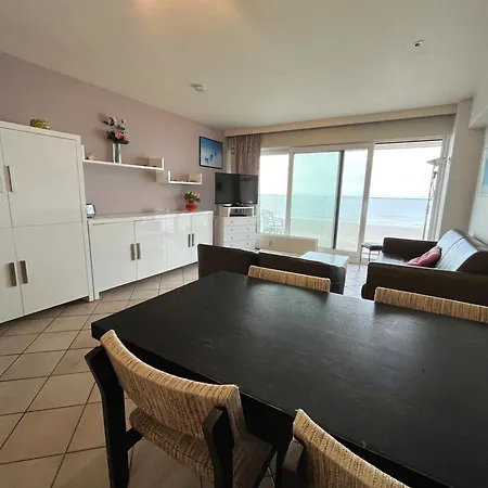 Bel Air - Spacious 2-bedroom With Frontal Sea View T103 *